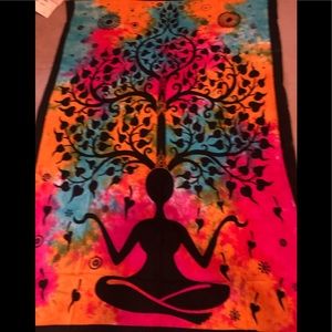 tapestry 💯 cotton yoga man